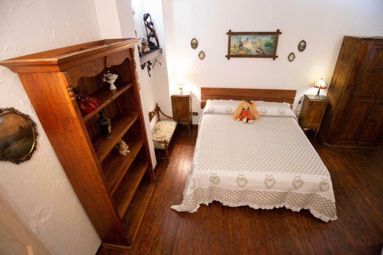 La Casa In Pietra Bed & Breakfast Santa Caterina Villarmosa Ngoại thất bức ảnh